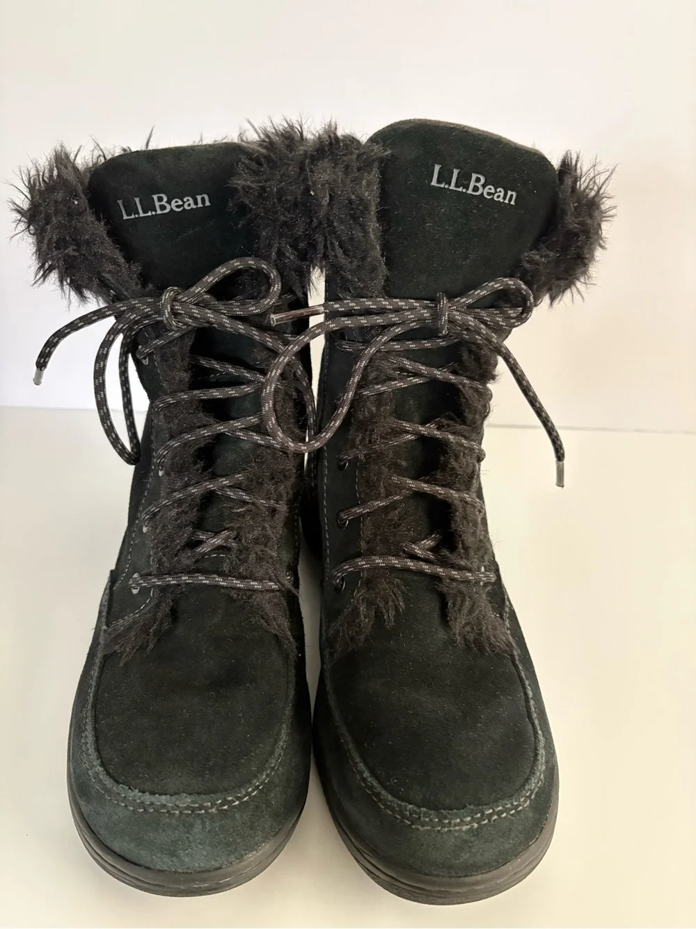 L.L. Bean Black Suede Primaloft Winter Boots Faux Fur Trim Lace Up Size 8